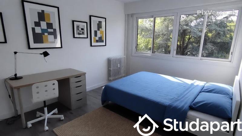 Chambre - 9 m² - 1 pièce