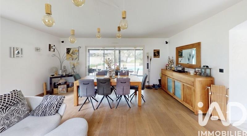 Maison - 170 m² - 6 pièces