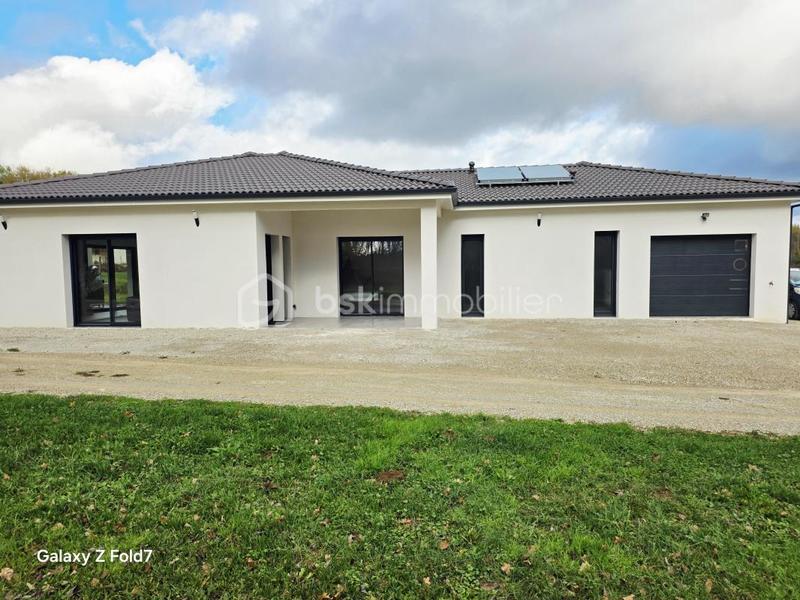 Maison - 125 m² - 4 pièces