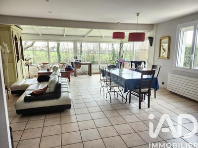 Maison - 149 m² - 8 pièces