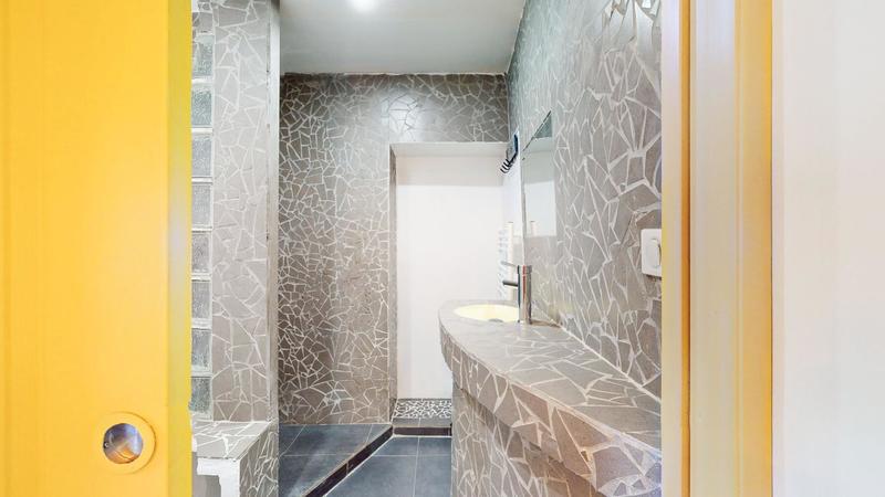 Maison - 90 m² - 6 pièces