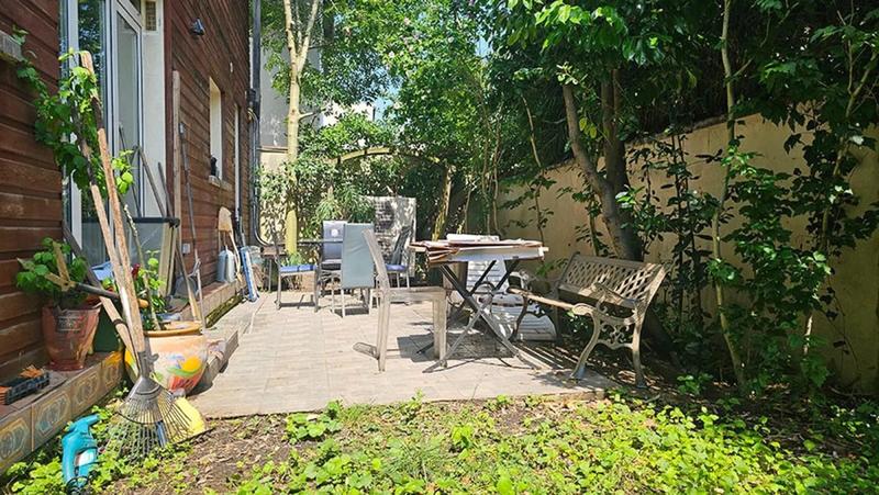 Maison - 225 m² - 7 pièces