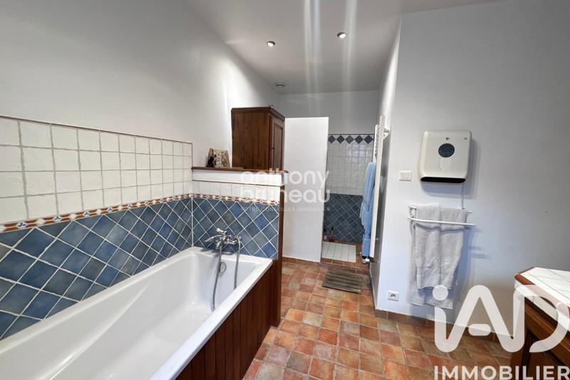 Maison - 190 m² - 5 pièces
