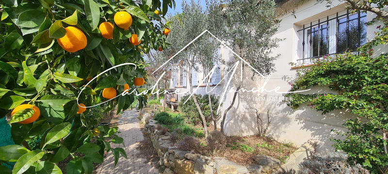 Maison - 190 m² - 7 pièces