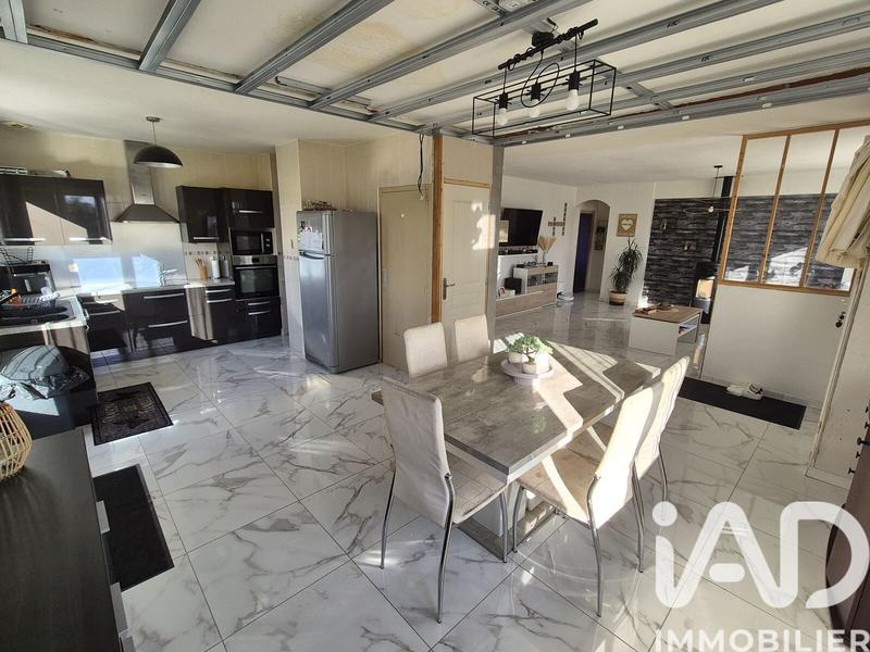 Maison - 125 m² - 5 pièces