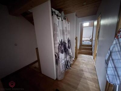 Maison - 200 m² - 9 pièces