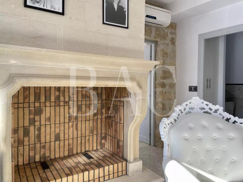 Villa - 430 m² - 12 pièces