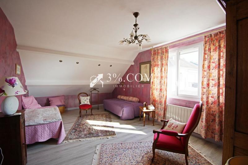 Pavillon - 173 m² - 7 pièces