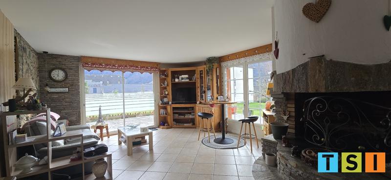 Maison - 195 m² - 7 pièces