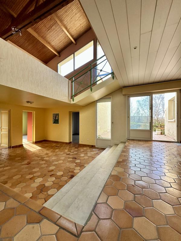 Maison - 188 m² - 5 pièces
