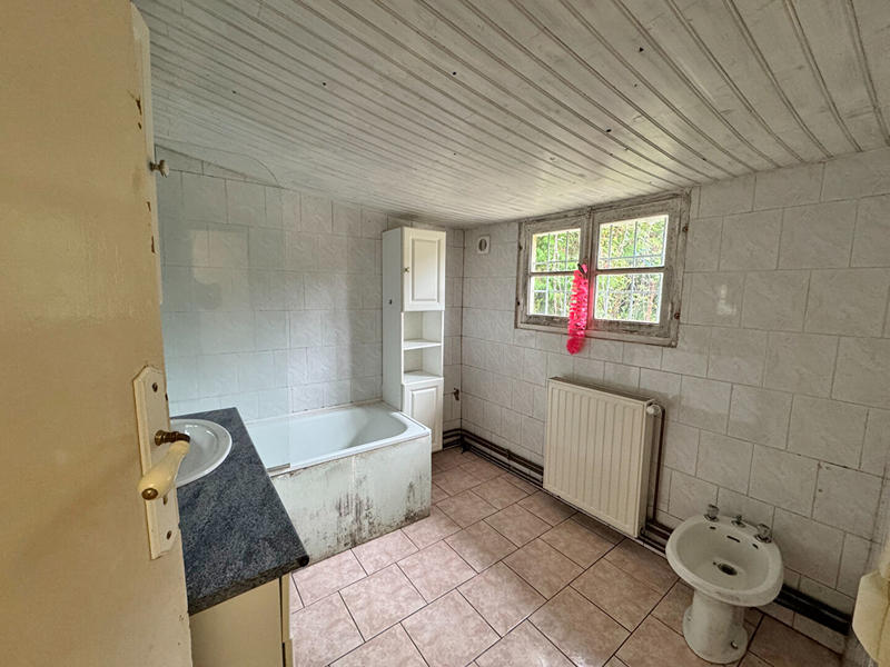 Maison - 148 m² - 8 pièces