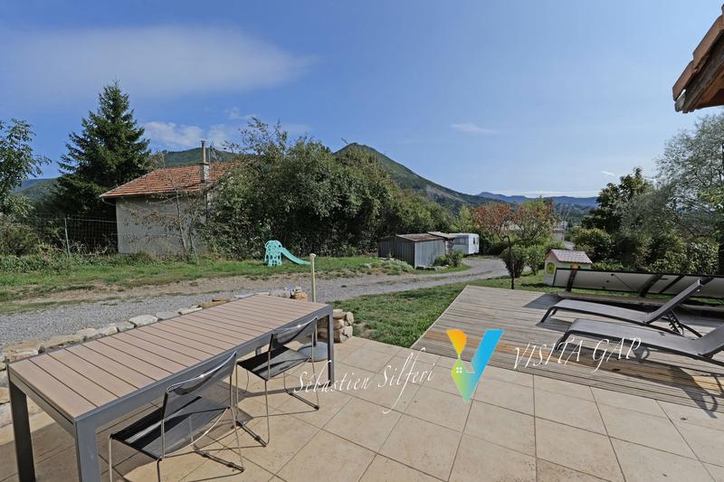 Maison - 86 m² - 5 pièces