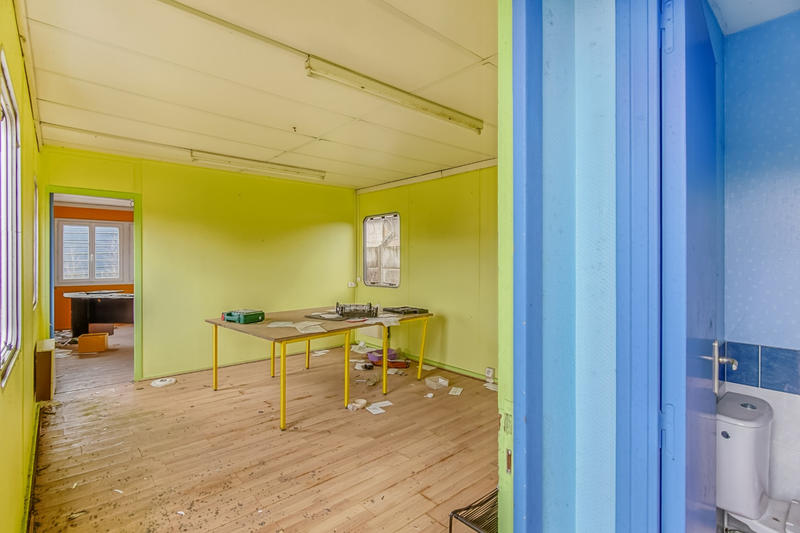 Local commercial - 517 m² - 10 pièces