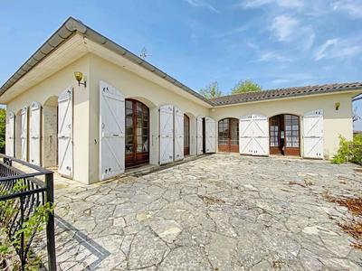 Maison - 188 m² - 6 pièces