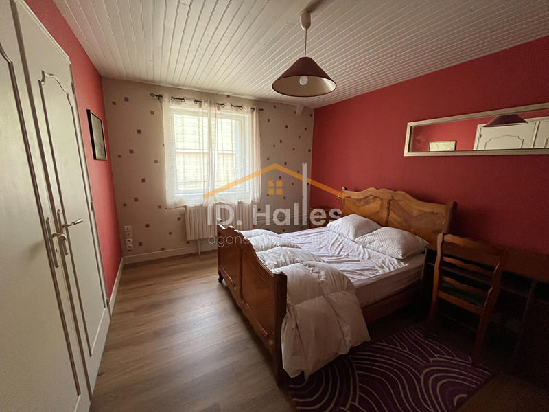 Maison - 195 m² - 7 pièces