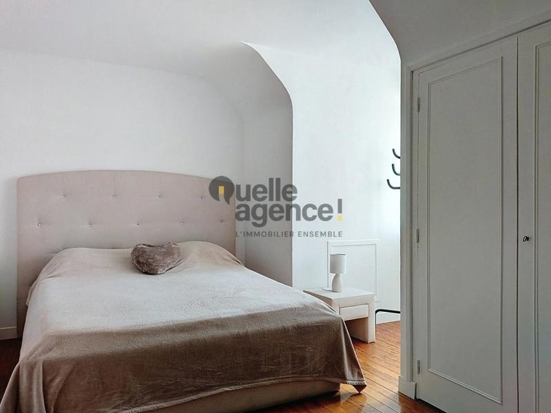 Maison - 192 m² - 8 pièces