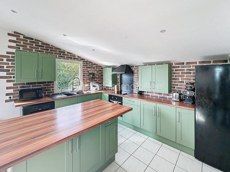 Maison d'architecte - 137 m² - 5 pièces