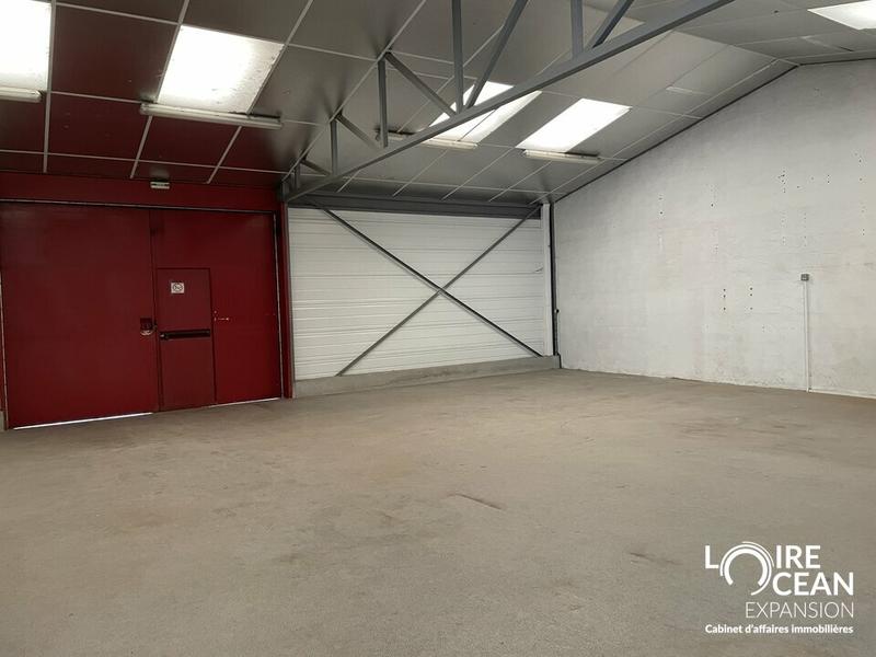 Local commercial - 210 m²