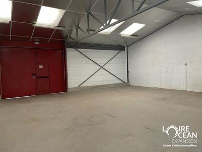 Local commercial - 210 m²