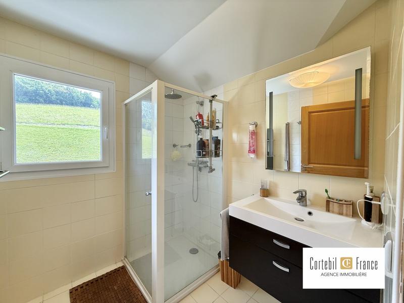 Villa - 217 m² - 7 pièces