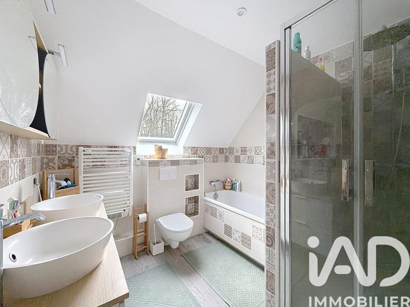 Maison - 102 m² - 6 pièces