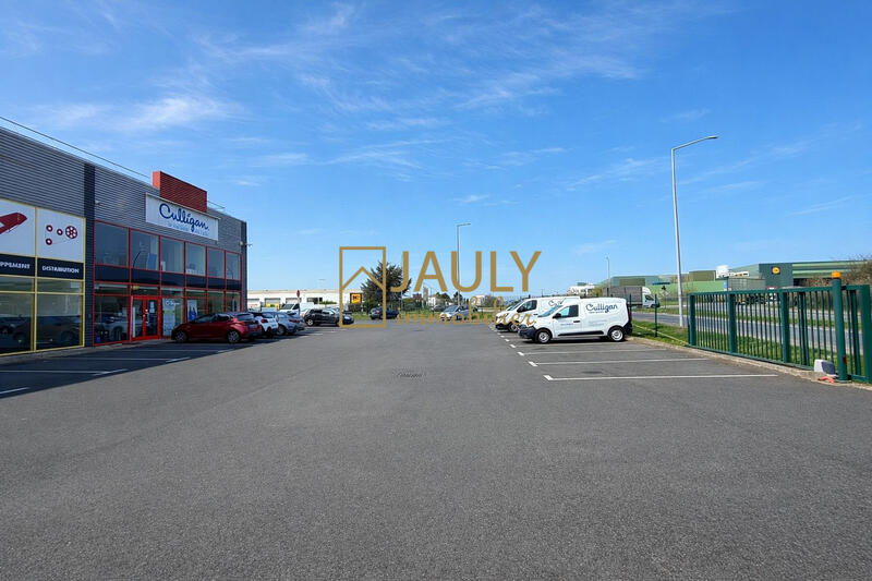 Local commercial - 395 m²