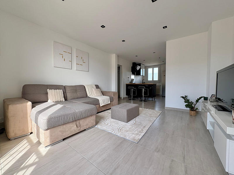 Appartement - 57 m² - 3 pièces