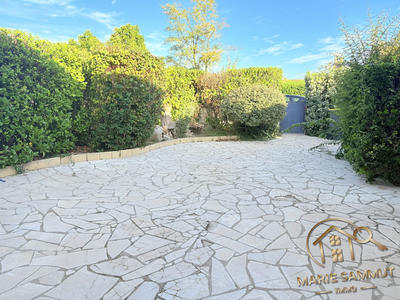 Maison traditionnelle - 163 m² - 5 pièces