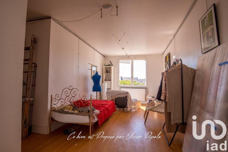 Maison - 197 m² - 9 pièces