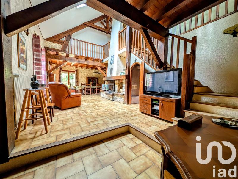 Maison - 192 m² - 6 pièces