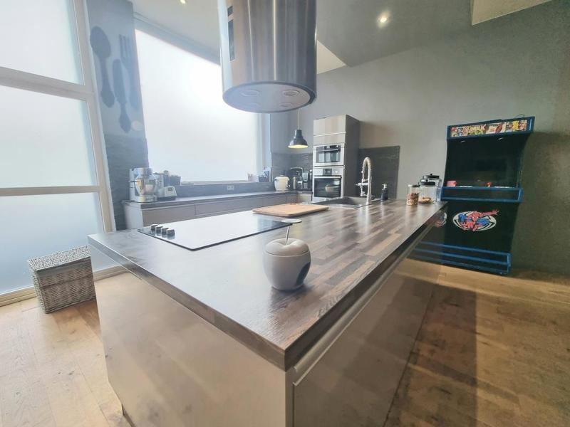 Maison - 150 m² - 5 pièces