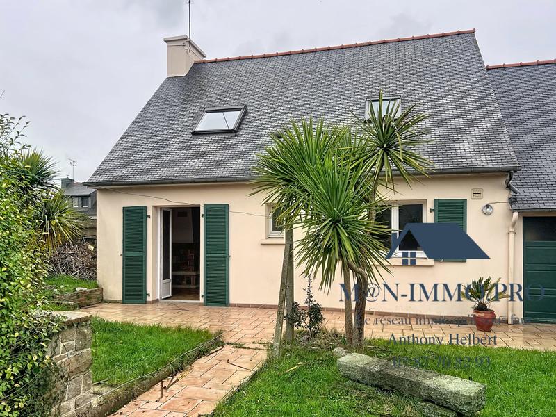 Maison traditionnelle - 99 m² - 6 pièces