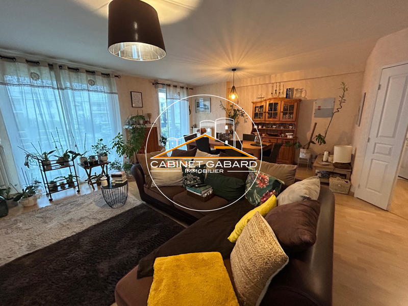 Appartement - 88 m² - 3 pièces