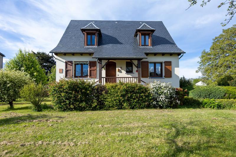 Maison - 107 m² - 5 pièces