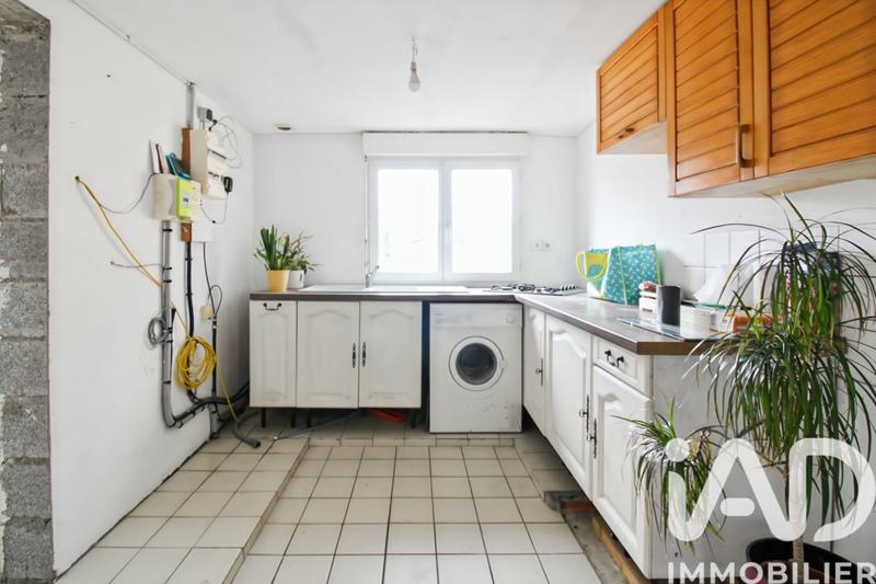 Maison - 93 m² - 5 pièces