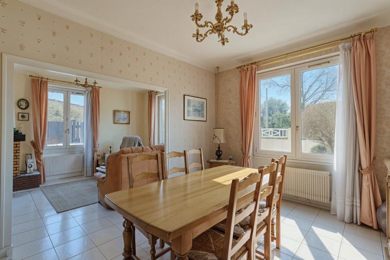 Maison - 110 m² - 4 pièces