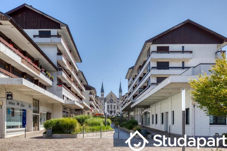 Chambre - 55 m² - 1 pièce