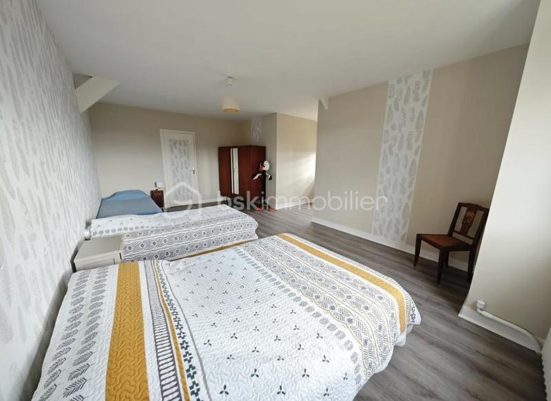 Pavillon - 125 m² - 5 pièces