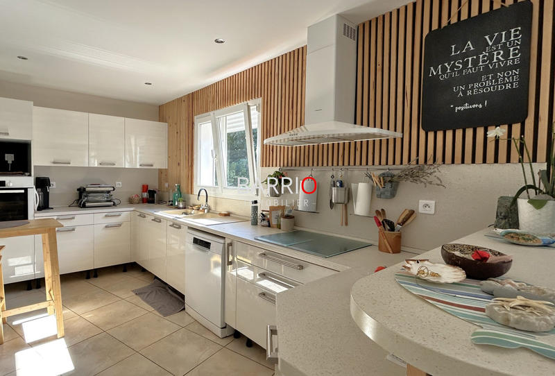 Maison - 105 m² - 4 pièces