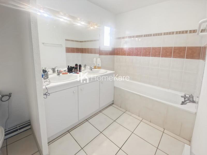 Villa - 90 m² - 4 pièces