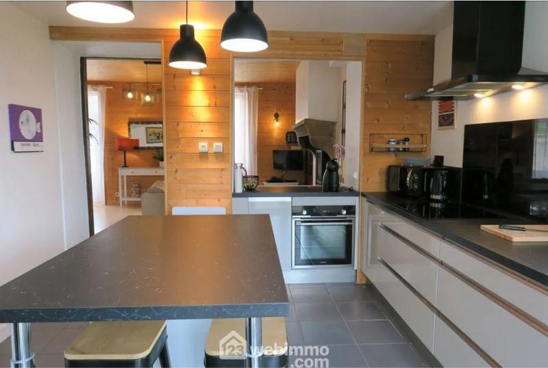 Maison - 128 m² - 4 pièces