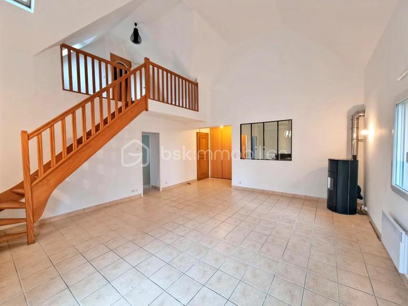 Maison - 90 m² - 3 pièces