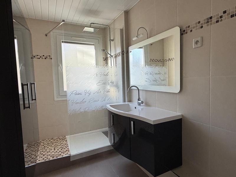 Appartement - 77 m² - 3 pièces