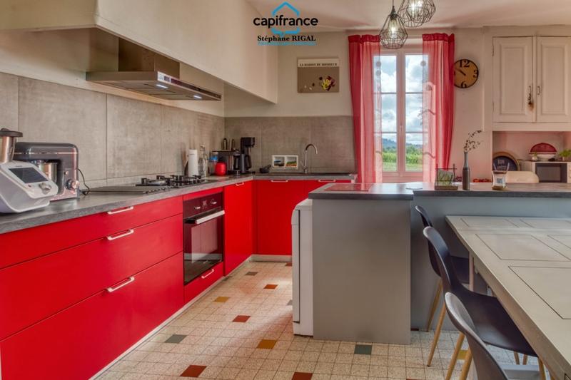 Propriété - 156 m² - 6 pièces