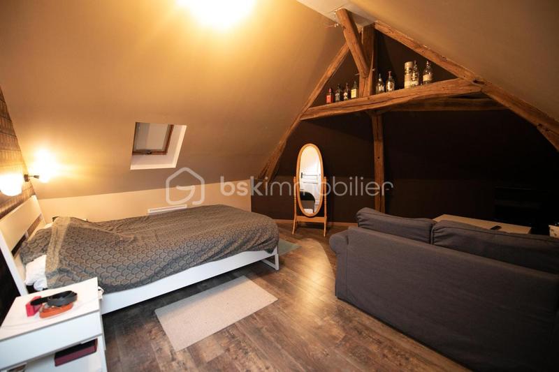 Maison de ville - 185 m² - 9 pièces