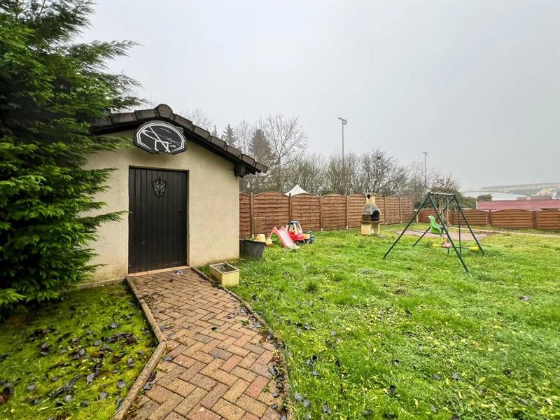 Maison - 155 m² - 7 pièces