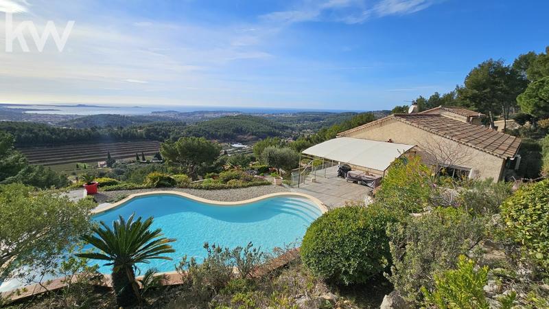 Maison - 183 m² - 7 pièces