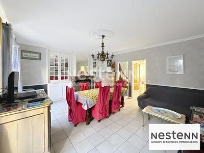 Maison de ville - 130 m² - 6 pièces