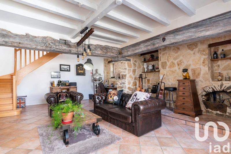 Maison - 180 m² - 6 pièces