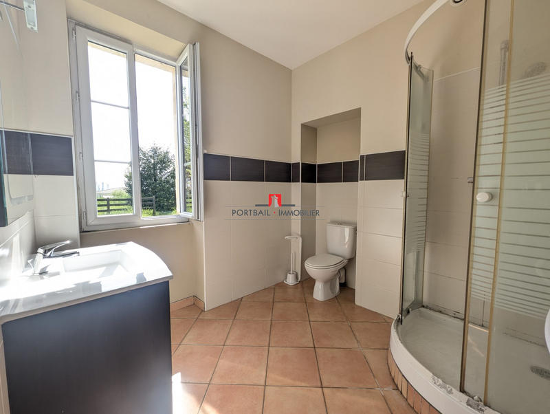 Maison ancienne - 172 m² - 8 pièces